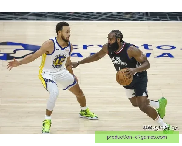 NBA常规赛最新战报巨星对决引爆全场争冠格局再生变数东西部震荡