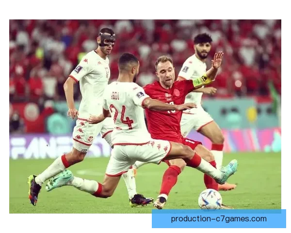 激情与荣耀交汇：世界杯赛场上的传奇瞬间与球队风云纪实